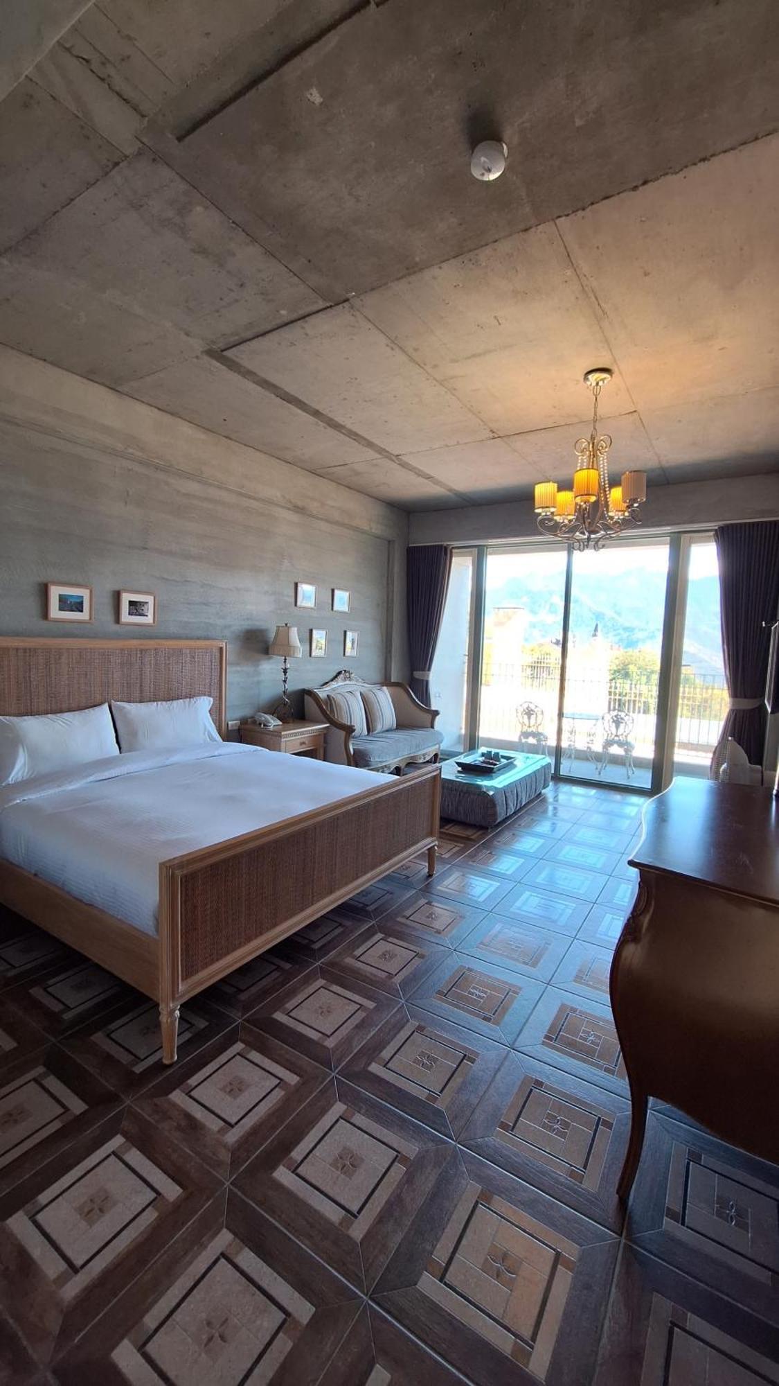 Moose & Squirrel Bed & Breakfast Renai Luaran gambar