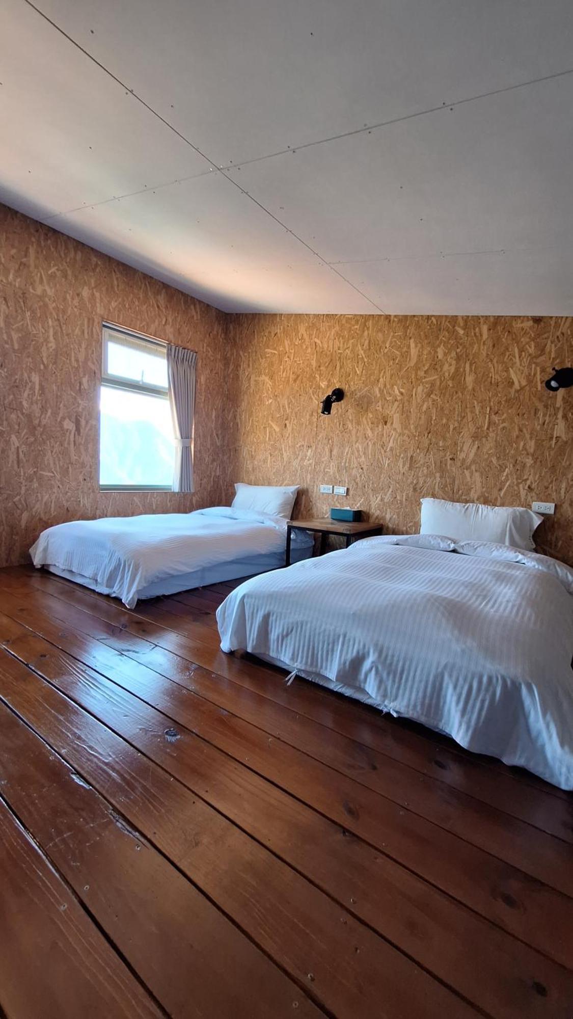 Moose & Squirrel Bed & Breakfast Renai Luaran gambar
