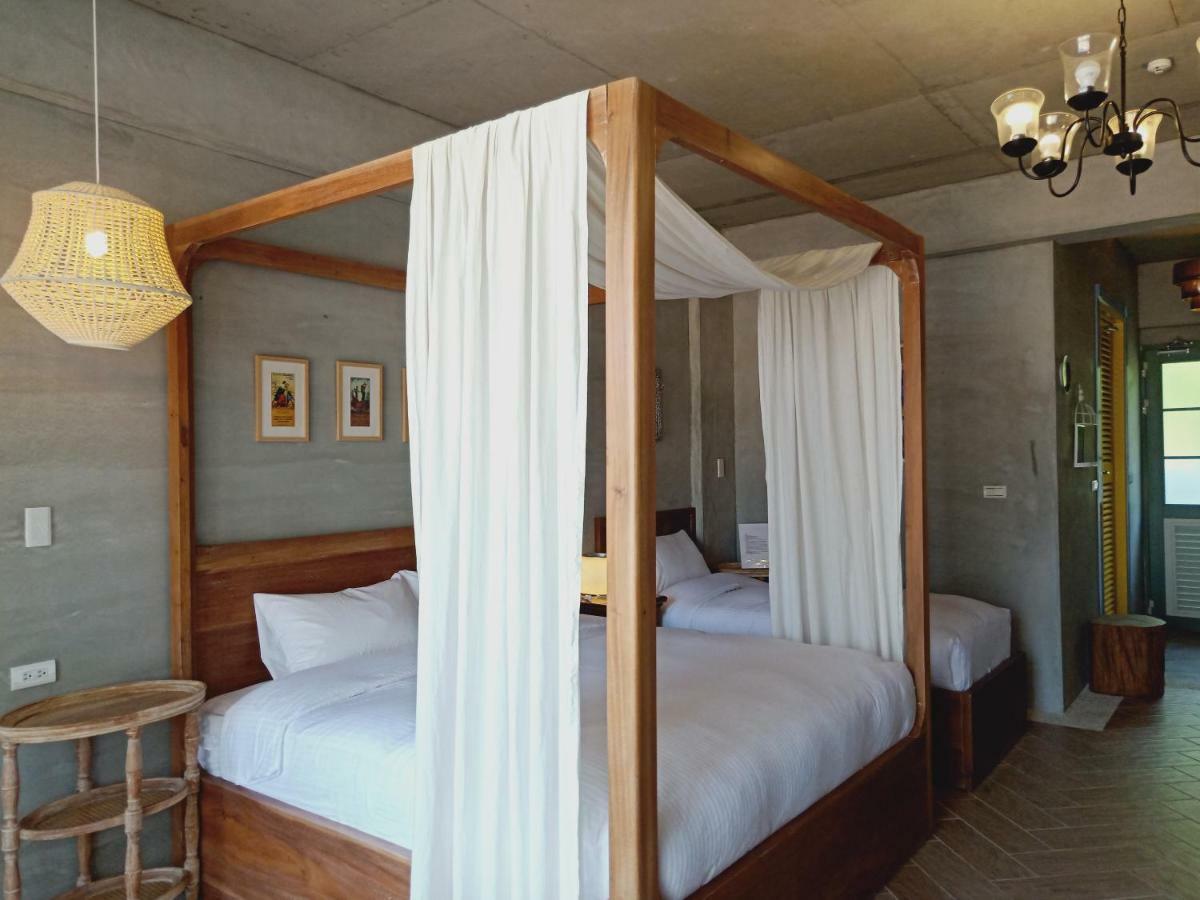 Moose & Squirrel Bed & Breakfast Renai Luaran gambar